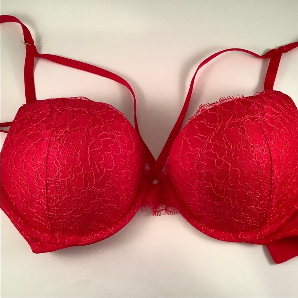 32DD Victoria’s Secret New Bra